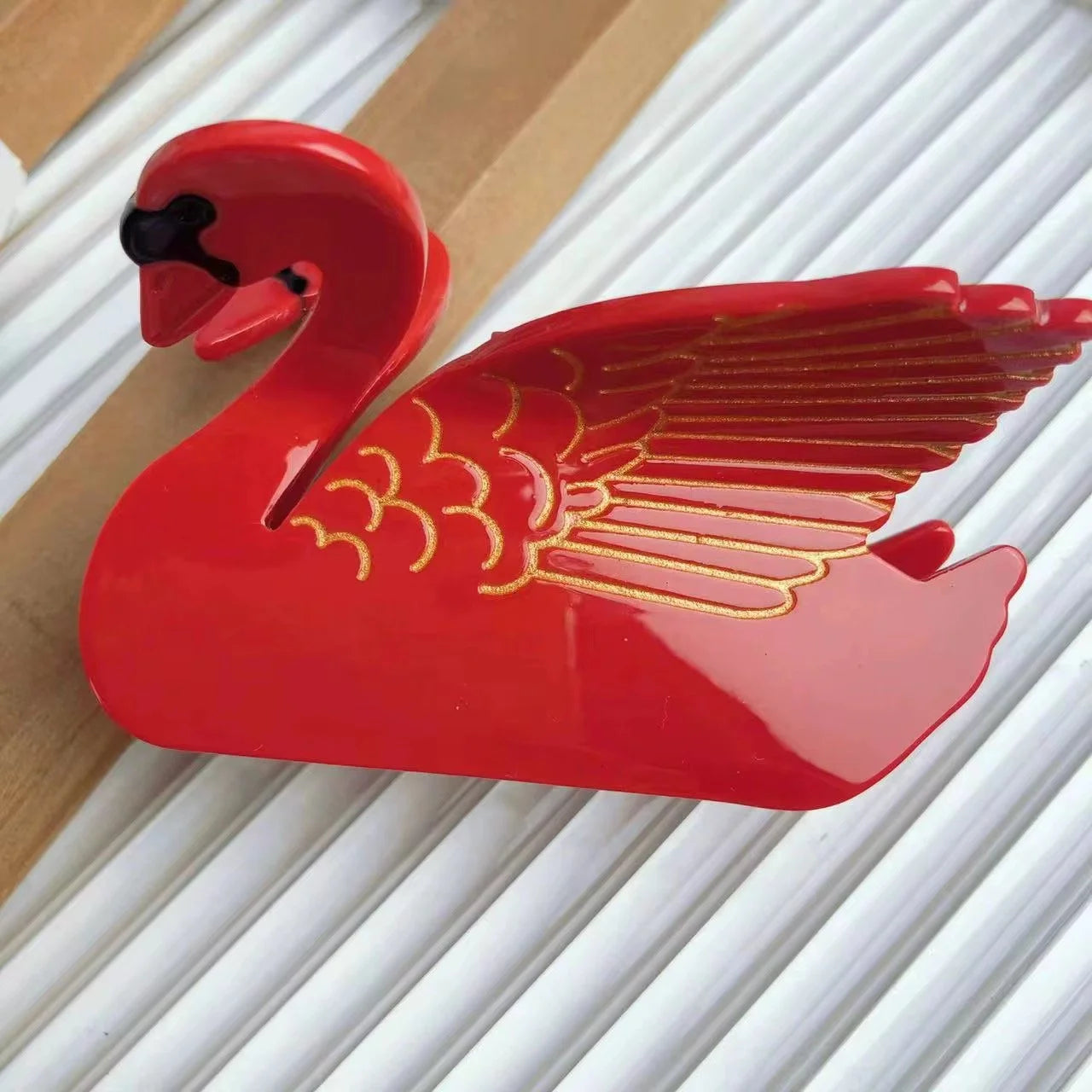 red swan clip